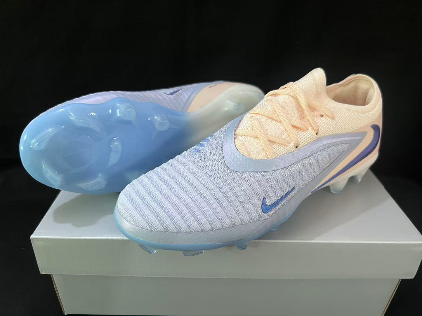 Nike Phantom 6 Low Elite FG Football Boot Showtime
