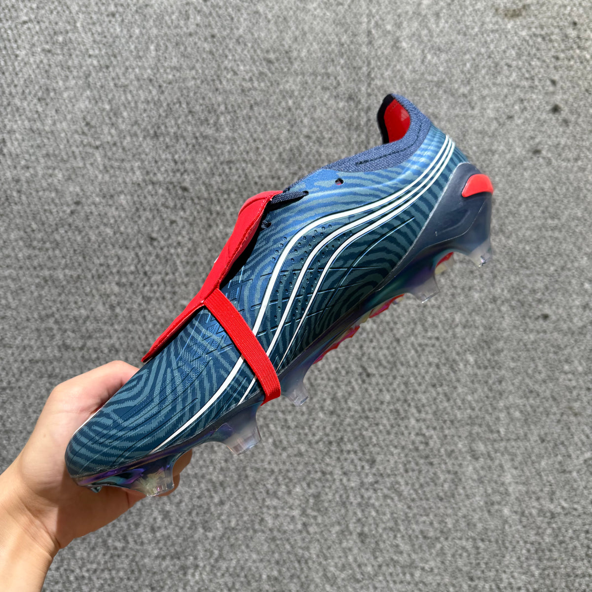 Adidas 27 Predator Elite Tongue FG