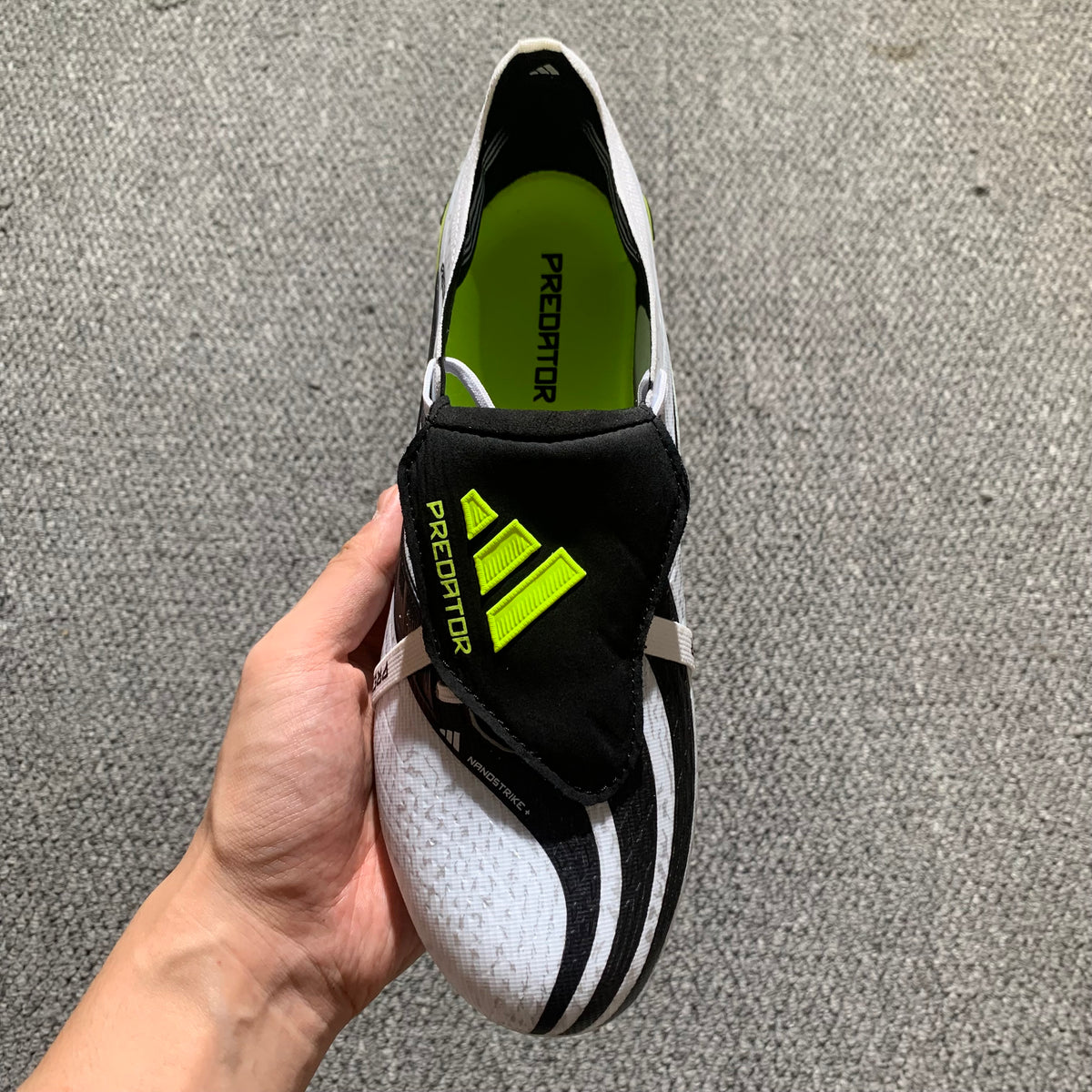 Adidas 27 Predator Elite Tongue FG