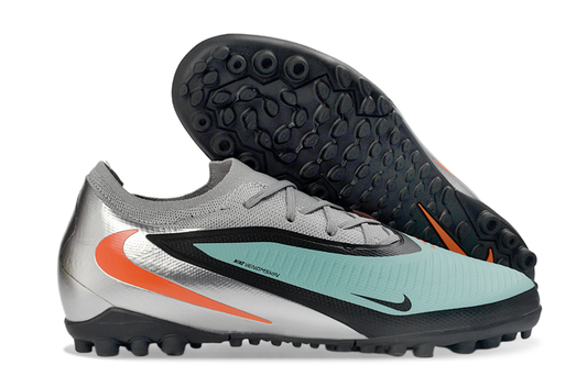 Nike Phantom 6 Low Academy TF Football Boot from the United 002 Pack