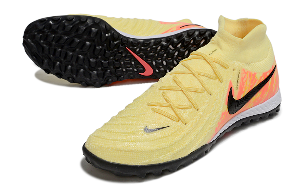 Nike React Phantom Luna 2 Elite TF Football Boot Mad Ready