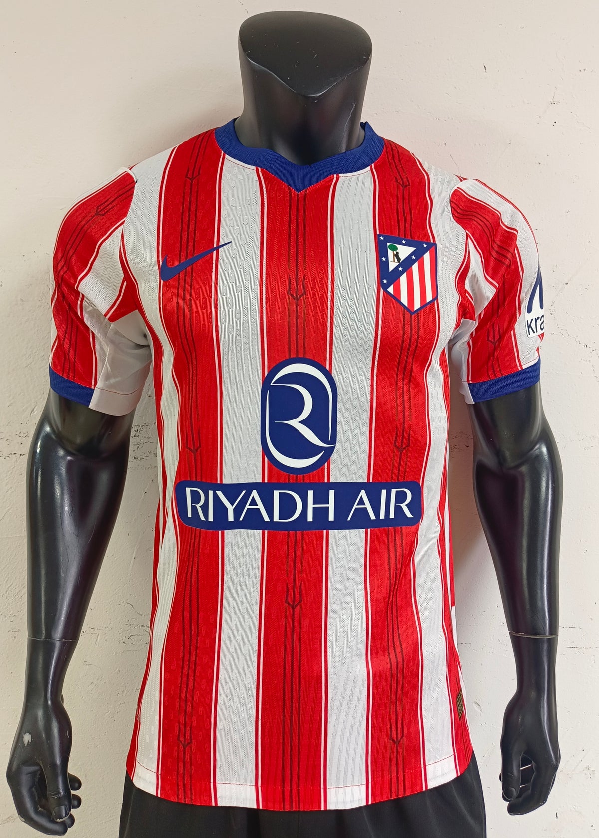 Atletico Madrid Home kit Player Version Short Sleeves 2026/27