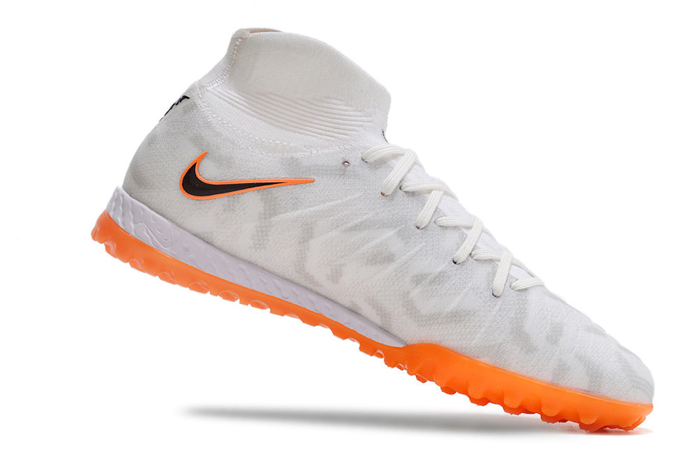 Nike Phantom Luna Elite TF Football Boot Debut United