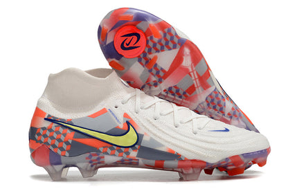 Nike Phantom Luna 2 Elite FG Football Boot