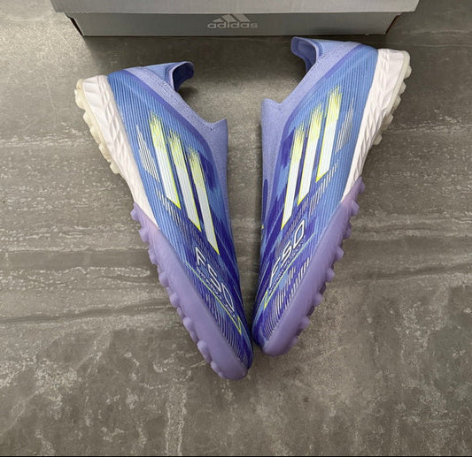 Adidas F50 Laceless TF