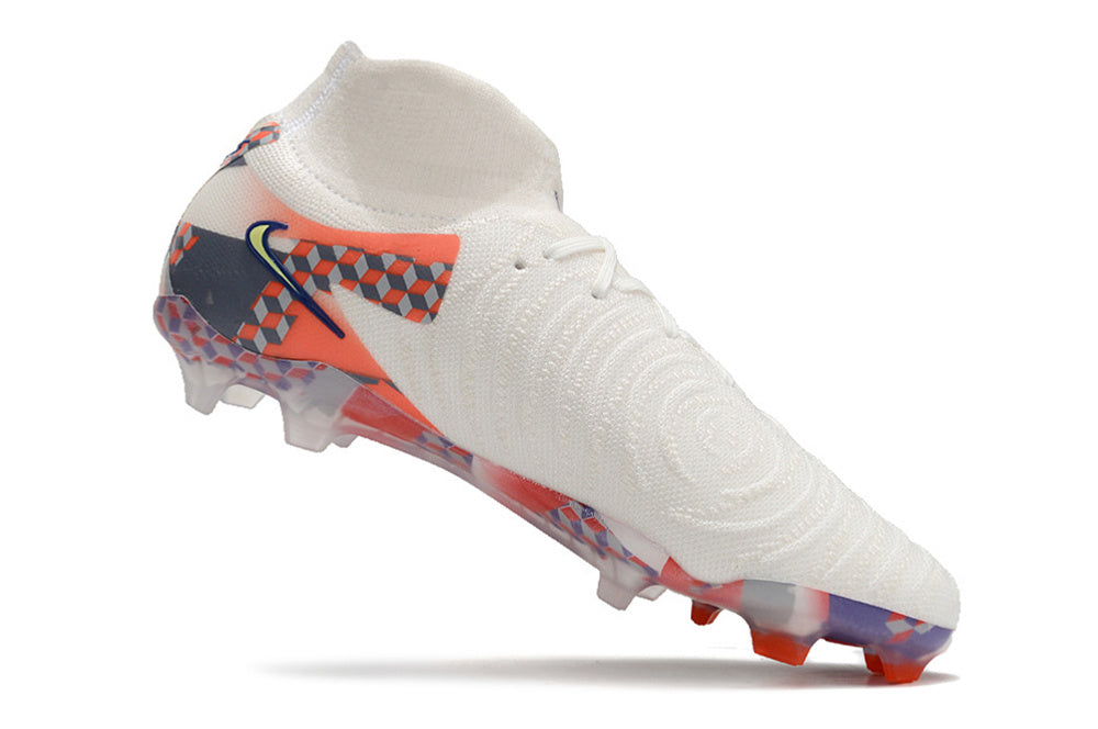 Nike Phantom Luna 2 Elite FG Football Boot